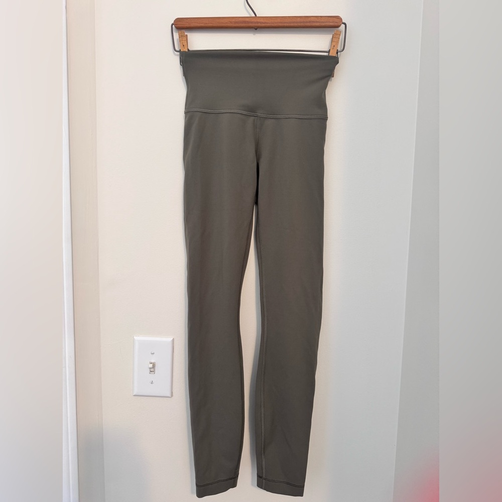 Lululemon Wunder Train Leggings